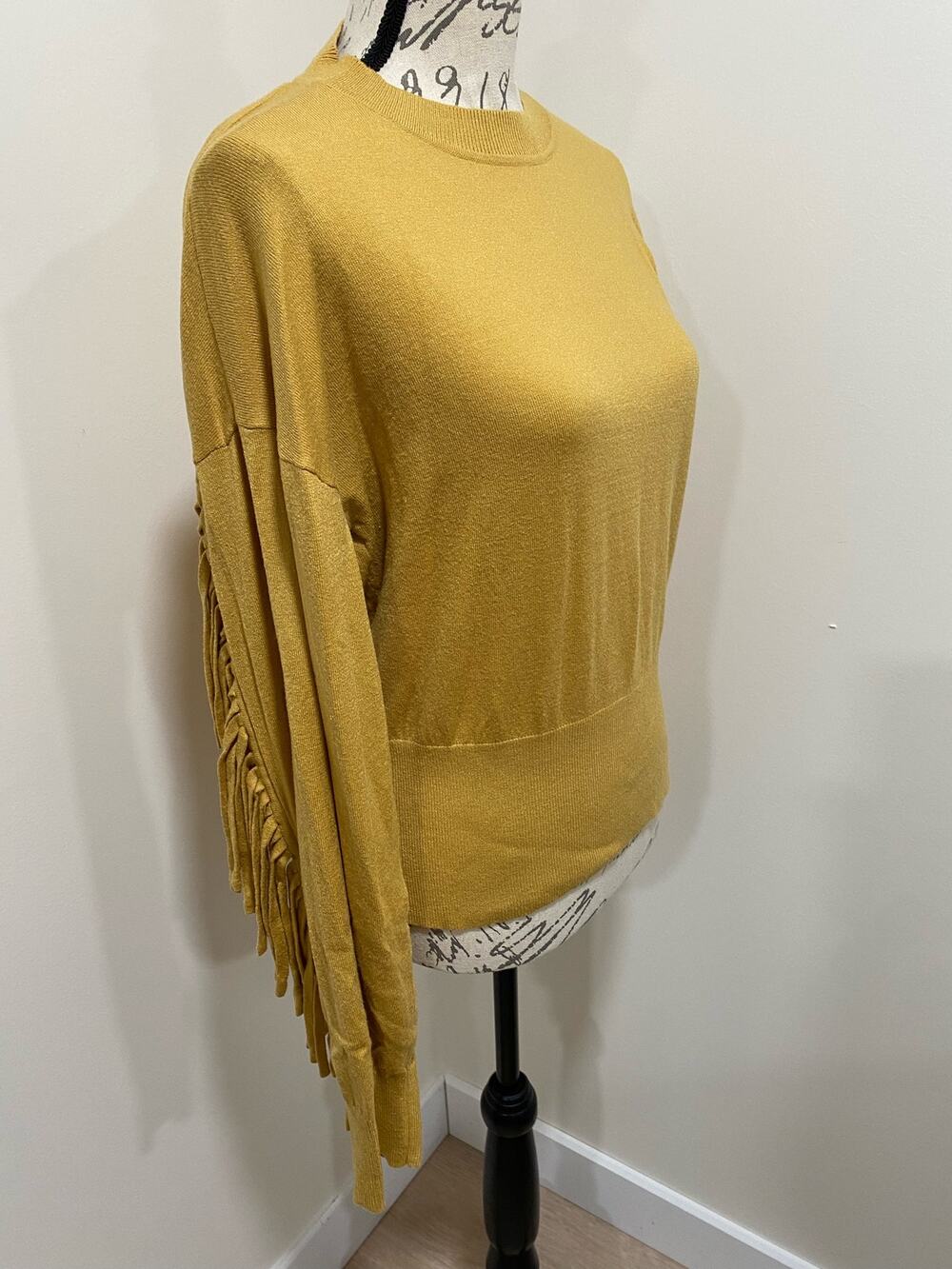 Vision Fringed Mustard Yellow Crew Neck Sweater Size Small/Medium